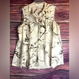 Madison Grey Mable Shortsleeved Shirt. Size XLarge.